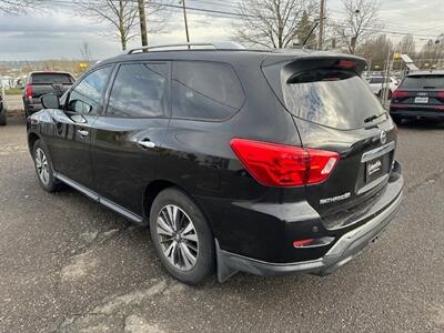 2017 Nissan Pathfinder S   - Photo 3 - Portland, OR 97211