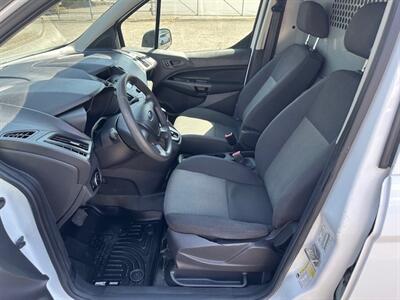 2015 Ford Transit Connect XL - Photo 9 - Portland, OR 97211