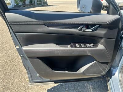 2023 Mazda CX-5 2.5 S Preferred CARBON EDITION - Photo 10 - Portland, OR 97211