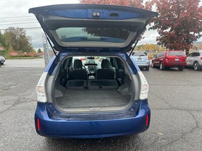 2014 Toyota Prius v Two   - Photo 22 - Portland, OR 97211