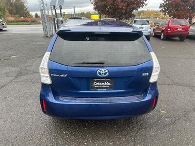 2014 Toyota Prius v Two   - Photo 4 - Portland, OR 97211