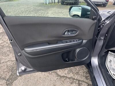 2017 Honda HR-V EX   - Photo 10 - Portland, OR 97211