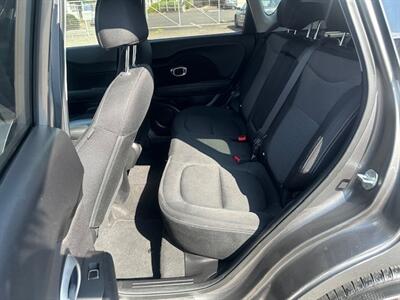 2018 Kia Soul +   - Photo 11 - Portland, OR 97211