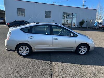2004 Toyota Prius   - Photo 6 - Portland, OR 97211