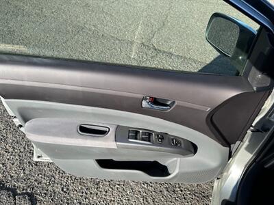 2004 Toyota Prius   - Photo 10 - Portland, OR 97211