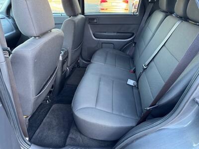 2011 Ford Escape XLT   - Photo 11 - Portland, OR 97211