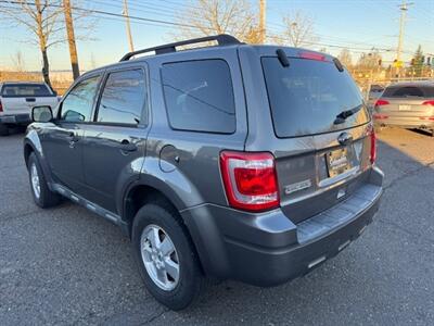 2011 Ford Escape XLT   - Photo 3 - Portland, OR 97211