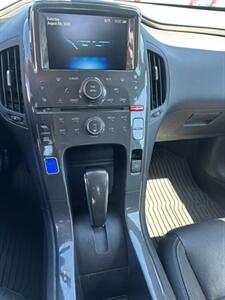 2015 Chevrolet Volt Premium - Photo 19 - Portland, OR 97211