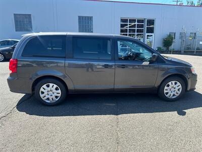 2019 Dodge Grand Caravan SE   - Photo 6 - Portland, OR 97211