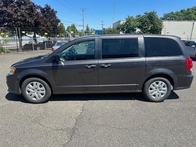 2019 Dodge Grand Caravan SE   - Photo 2 - Portland, OR 97211