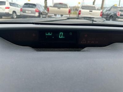 2005 Toyota Prius   - Photo 17 - Portland, OR 97211