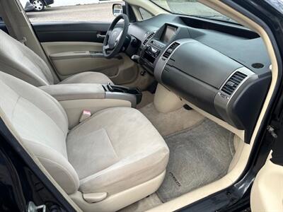 2005 Toyota Prius   - Photo 12 - Portland, OR 97211