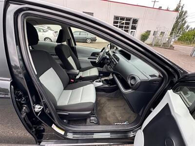 2014 Toyota Prius c One   - Photo 22 - Portland, OR 97211