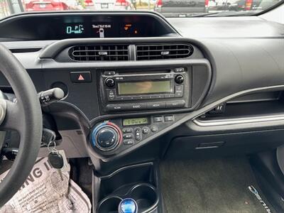 2014 Toyota Prius c One   - Photo 17 - Portland, OR 97211