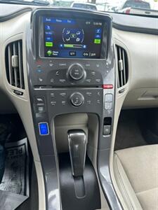 2014 Chevrolet Volt Premium - Photo 19 - Portland, OR 97211