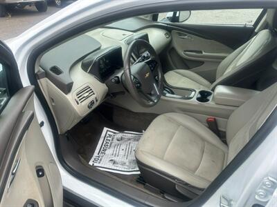 2014 Chevrolet Volt Premium - Photo 9 - Portland, OR 97211