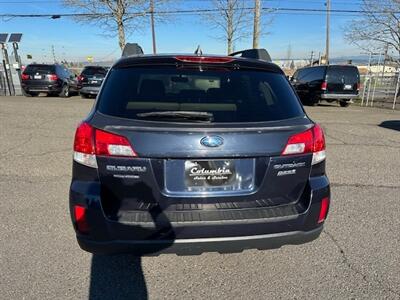 2012 Subaru Outback 2.5i Limited - Photo 4 - Portland, OR 97211