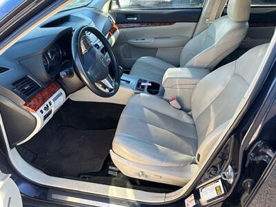 2012 Subaru Outback 2.5i Limited - Photo 9 - Portland, OR 97211
