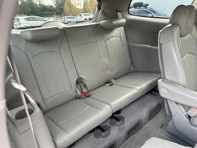 2009 Buick Enclave CXL   - Photo 17 - Portland, OR 97211