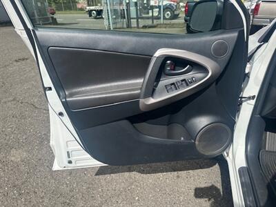 2006 Toyota RAV4 Sport Sport 4dr SUV   - Photo 10 - Portland, OR 97211