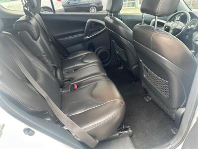 2006 Toyota RAV4 Sport Sport 4dr SUV   - Photo 14 - Portland, OR 97211