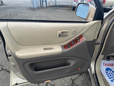 2007 Toyota Highlander LIMITED  HYBRID - Photo 10 - Portland, OR 97211