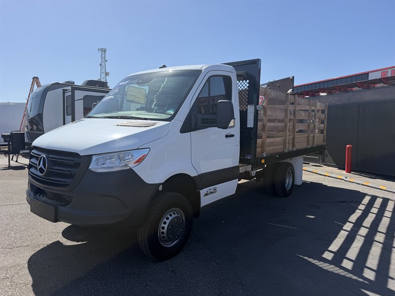 2023 Mercedes-Benz Sprinter 3500XD AWD Stake Bed / Flat Bed - Photo 6 - Phoenix, AZ 85034