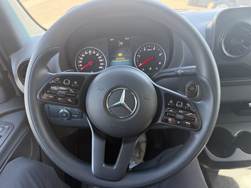 2023 Mercedes-Benz Sprinter 3500XD AWD Stake Bed / Flat Bed - Photo 17 - Phoenix, AZ 85034