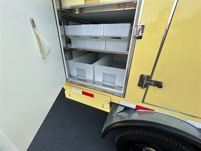 2022 Ford E-450 SD 176in REFRIGERATED CUTAWAY BOX TRUCK-NEW!   - Photo 12 - Phoenix, AZ 85034