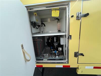 2022 Ford E-450 SD 176in REFRIGERATED CUTAWAY BOX TRUCK-NEW!   - Photo 17 - Phoenix, AZ 85034