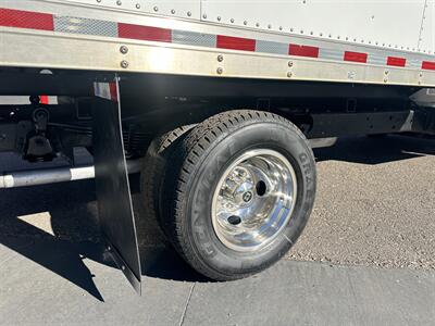 2023 Chevrolet Express 4500   - Photo 12 - Phoenix, AZ 85034