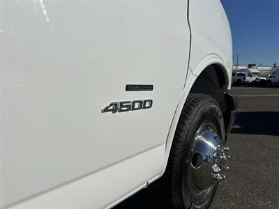 2023 Chevrolet Express 4500   - Photo 20 - Phoenix, AZ 85034