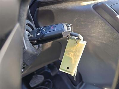 2020 Ford Transit 150 w/ Ladder Rack & Shelving - Photo 16 - Phoenix, AZ 85034