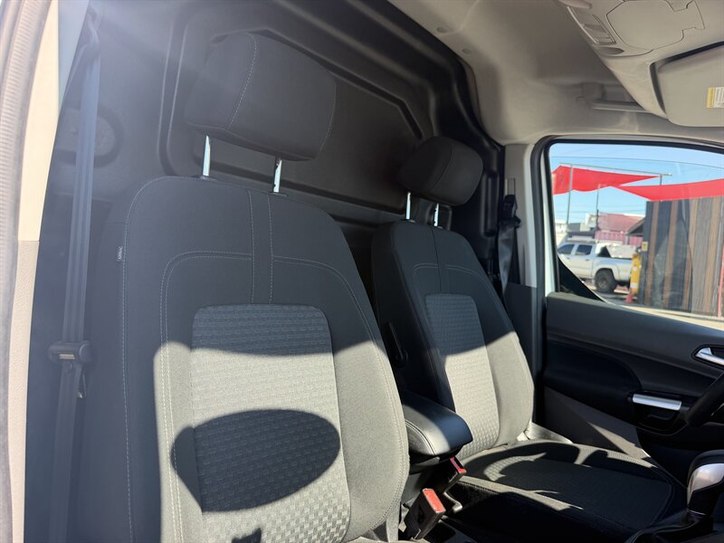 2023 Ford Transit Connect XLT - Photo 17 - Phoenix, AZ 85034