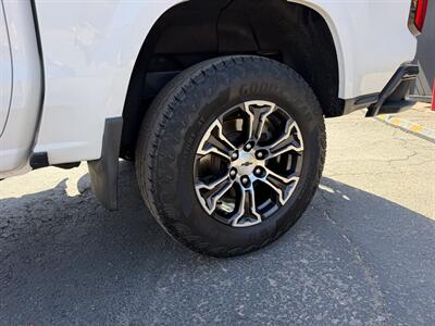 2023 Chevrolet Colorado Work Truck   - Photo 8 - Phoenix, AZ 85034