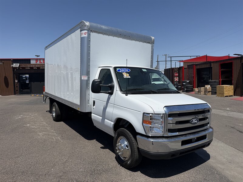 2026 Ford E-450 SD   - Photo 1 - Phoenix, AZ 85034