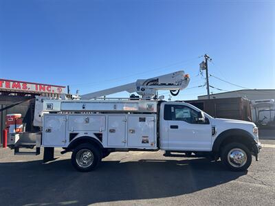2022 Ford F-450 Super Duty  Boom Truck - Photo 2 - Phoenix, AZ 85034