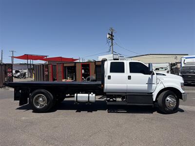 2023 Ford F-650 Super Duty Flatbed - Photo 2 - Phoenix, AZ 85034