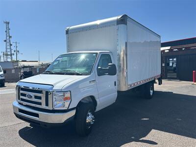 2023 Ford ECONOLINE CHASSIS E-450 BOX TRUCK/CUBE VAN   - Photo 2 - Phoenix, AZ 85034