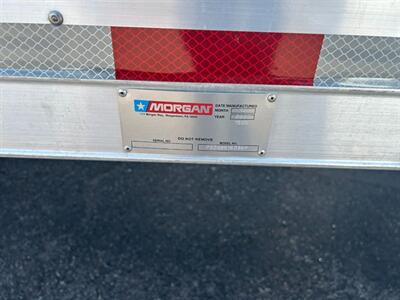 2023 Ford ECONOLINE CHASSIS E-450 BOX TRUCK/CUBE VAN   - Photo 13 - Phoenix, AZ 85034