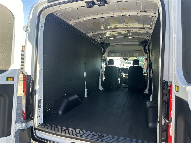 2023 Ford Transit 250   - Photo 9 - Phoenix, AZ 85034
