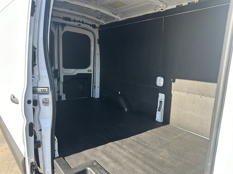 2023 Ford Transit 250   - Photo 11 - Phoenix, AZ 85034