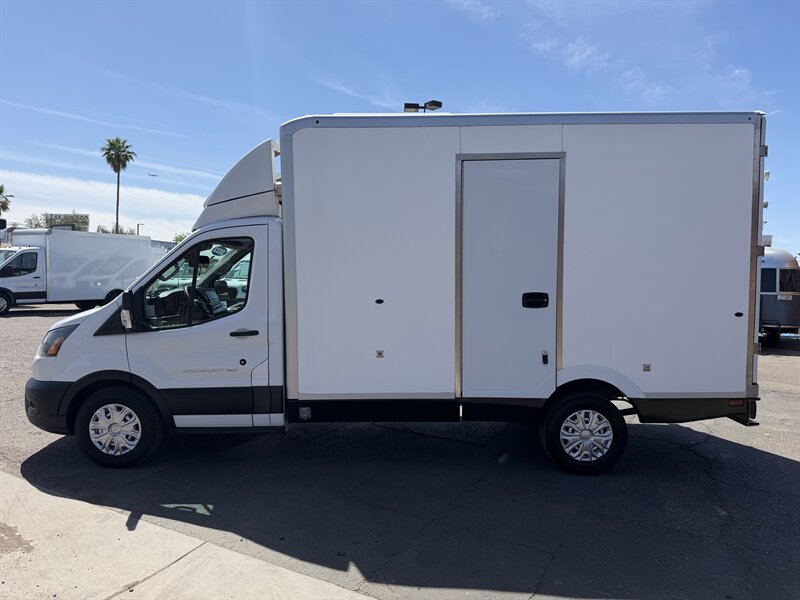 2022 Ford Transit 350 HD W/ Thermo King Unit - Photo 6 - Phoenix, AZ 85034