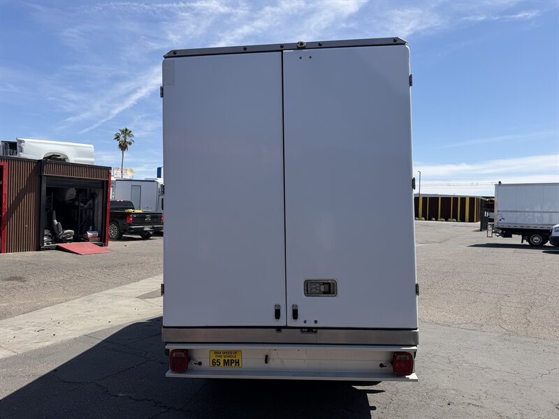 2022 Ford Transit 350 HD W/ Thermo King Unit - Photo 4 - Phoenix, AZ 85034