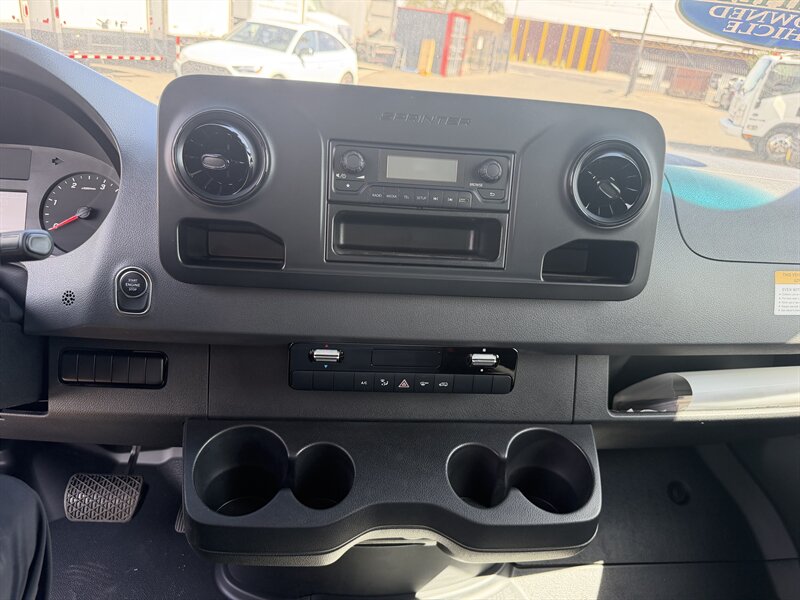 2023 Mercedes-Benz Sprinter 3500XD AWD Chassis - Photo 13 - Phoenix, AZ 85034