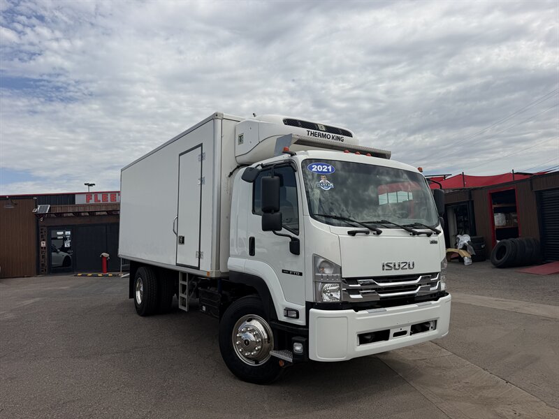 2021 Isuzu FTR Refrigerated Truck   - Photo 1 - Phoenix, AZ 85034