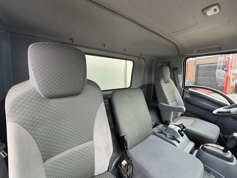 2021 Isuzu FTR Refrigerated Truck - Photo 16 - Phoenix, AZ 85034
