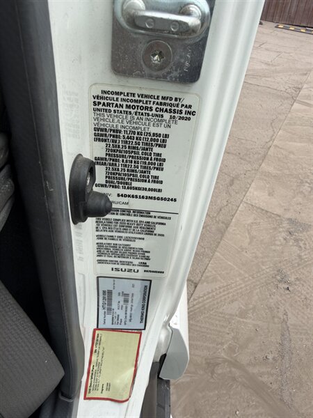 2021 Isuzu FTR Refrigerated Truck - Photo 18 - Phoenix, AZ 85034