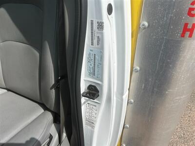 2024 Ford E-350 SD  CUTAWAY BOX TRUCK/CUBE VAN - Photo 10 - Phoenix, AZ 85034