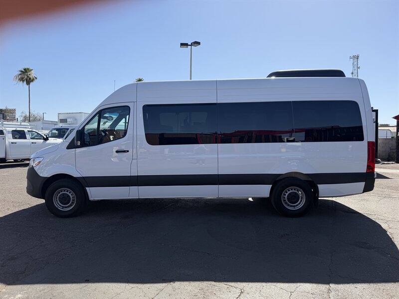 2025 Mercedes-Benz Sprinter 2500 Passenger Van - Photo 5 - Phoenix, AZ 85034